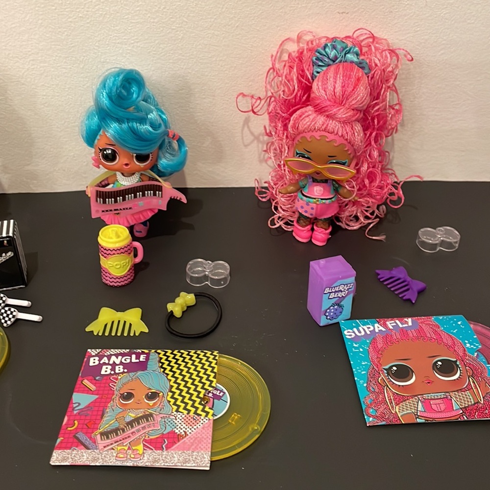 LOL Surprise Doll Remix Dolls and Accessory Bundle Toy Lot - Picture 4 of 11